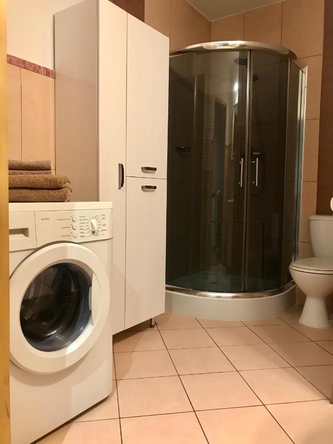 Апартаменти Apartament Matia Studio Єленя-Ґура Екстер'єр фото